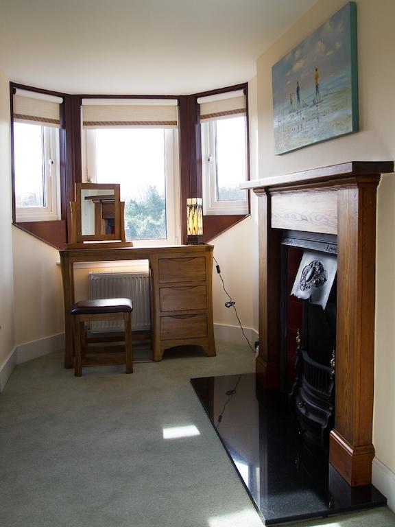 Tali Ayer Bed & Breakfast Nairn Bagian luar foto