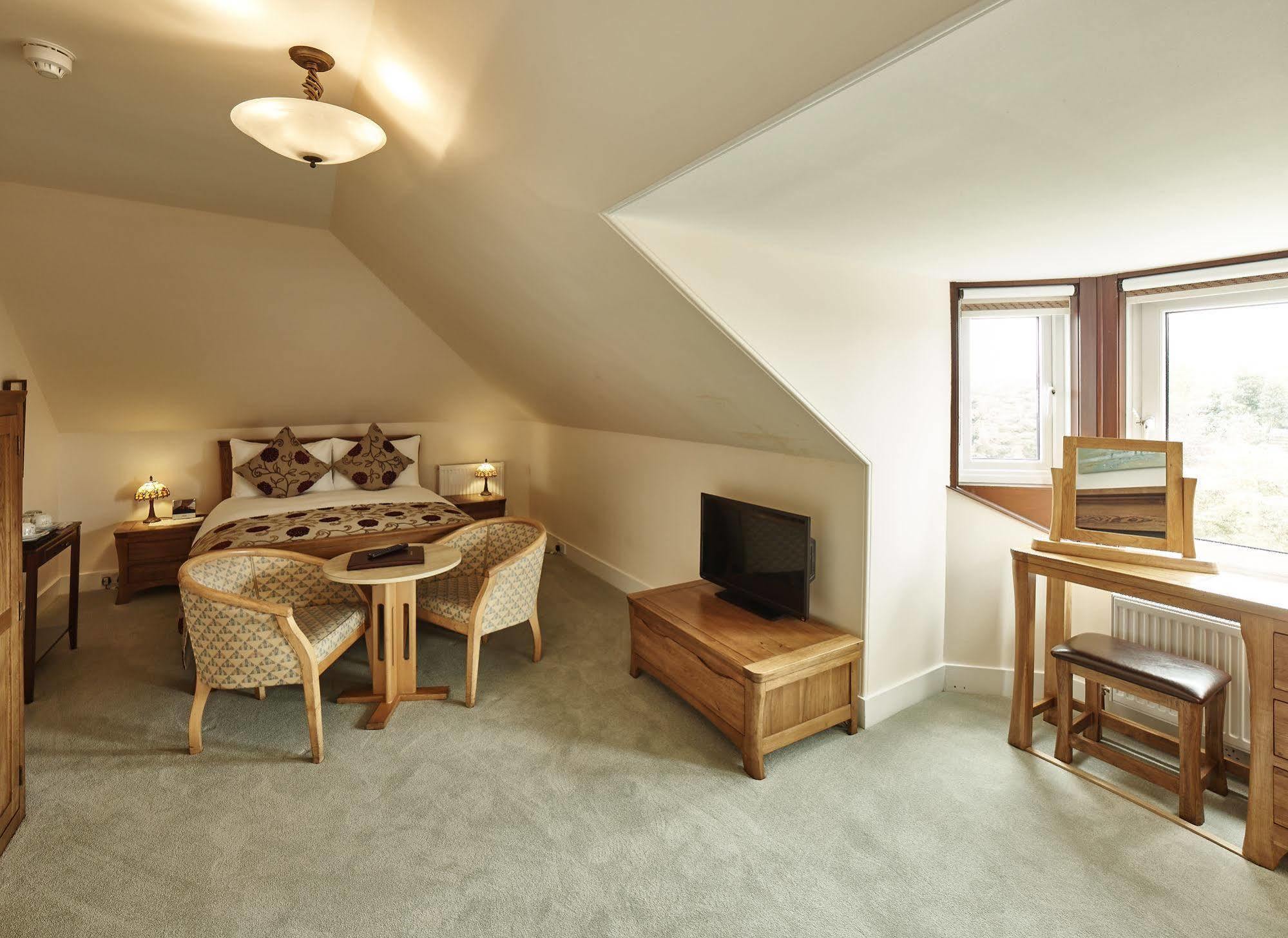 Tali Ayer Bed & Breakfast Nairn Bagian luar foto